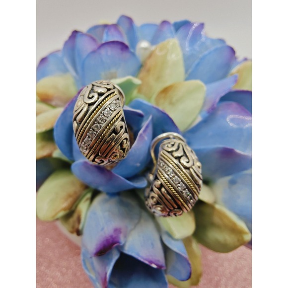 Authentic Effy Sterling Silver 18k Gold Diamonds earrings.